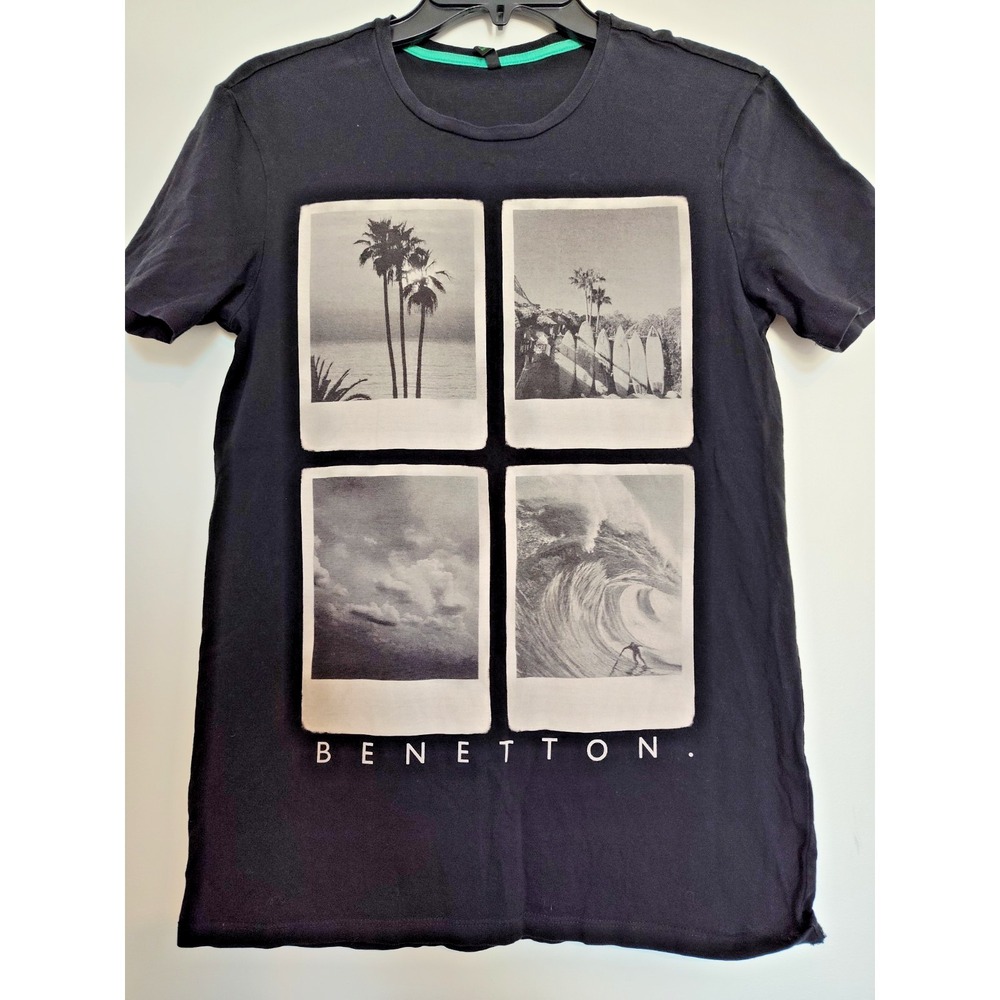United Colors of Benetton‎ Black Printed Round Neck T-Shirt Small